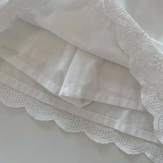 Olivia Skirt-Blissey.co กระโปรงกางเกง กระโปรงสั้นลูกไม้