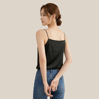 WsimpleBra | Stella Camisole เสื้อสายเดี่ยว แบบปาดไหล่ มีบราในตัว เลิกใส่ชุดชั้นในและซิลิโคลปิดจุก