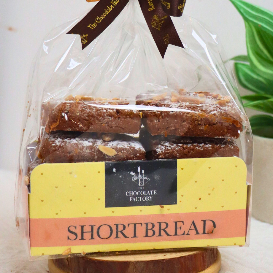 The Chocolate Factory🍞ช้อดเบรด Shortbread Chocolate คุกกี้เนื้อกรอบร่วนรสช็อกโกแลตผสมอัลมอนด์
