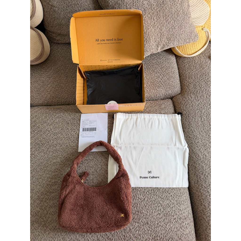 Brand Penne culture 👜🤎🤍🫧