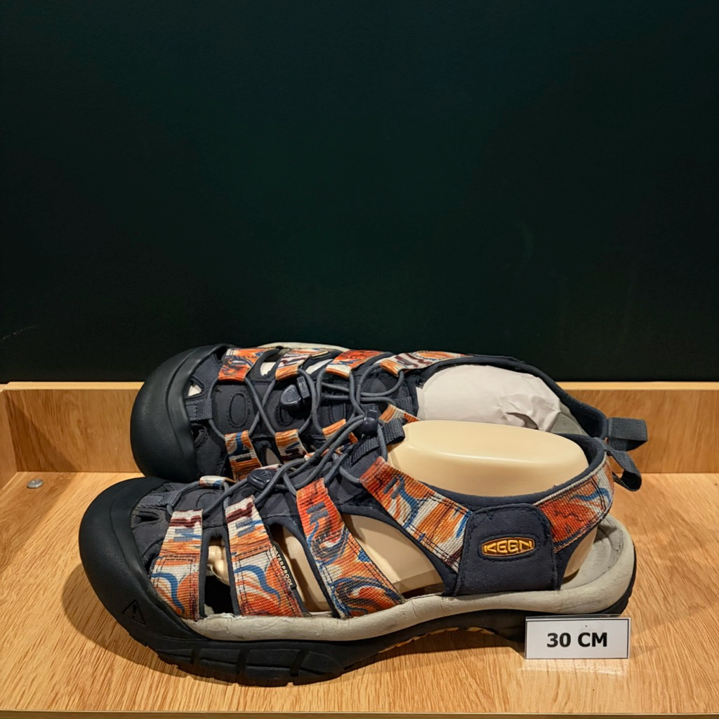 รองเท้า Keen คีนมือสองของแท้ [ยาว 30cm]