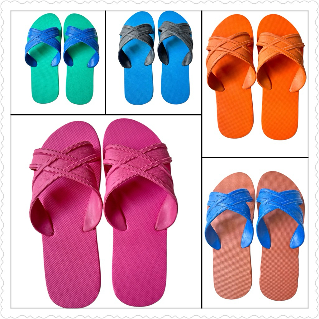 รองเท้าสวมยางคละสี รวมไซร์ ยกโหล12คู่ ใช้ได้ทั้งผู้หญิง ผู้ชาย