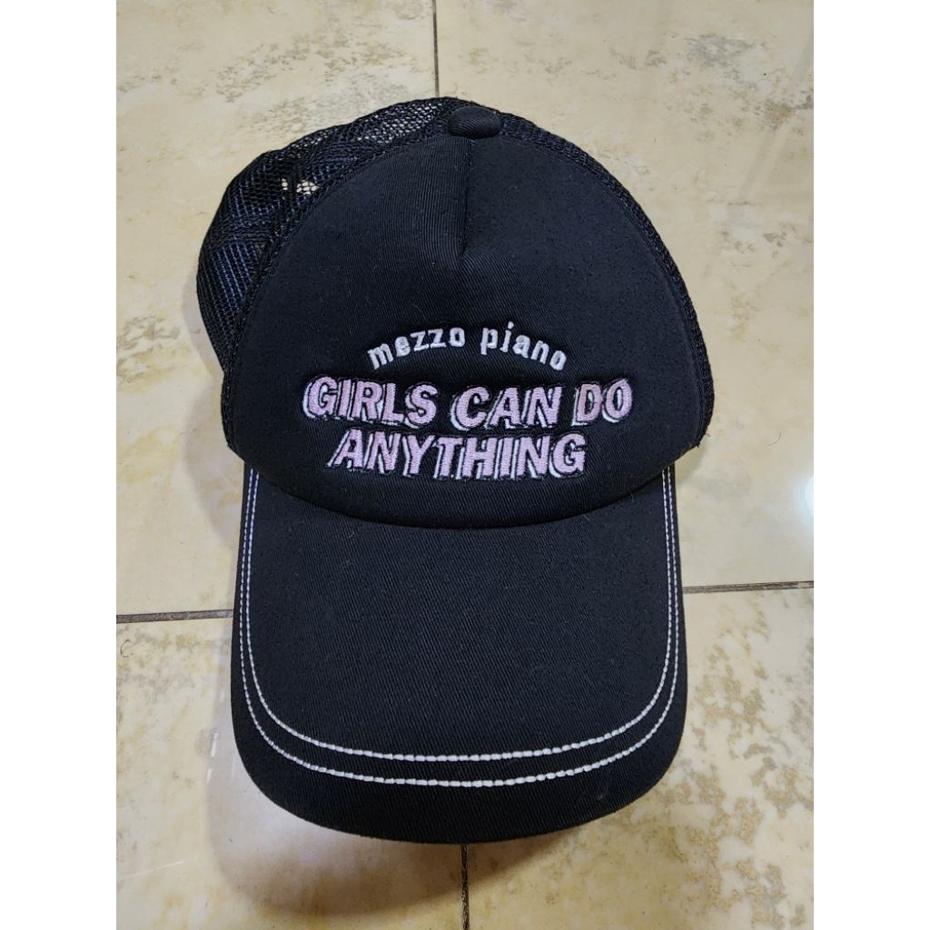 mezzo piano หมวกtrucker hat