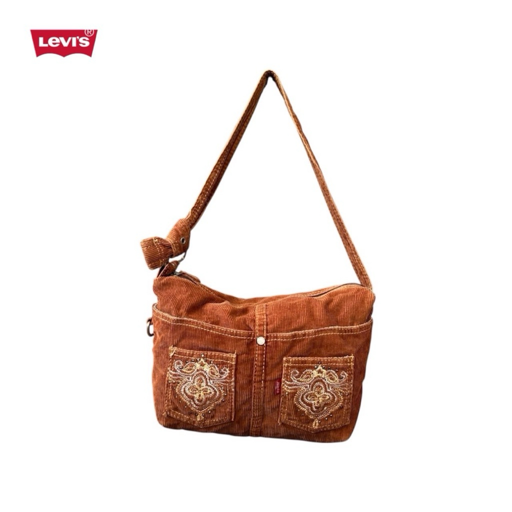 Levi’s Y2K กระเป๋าสะพายข้าง