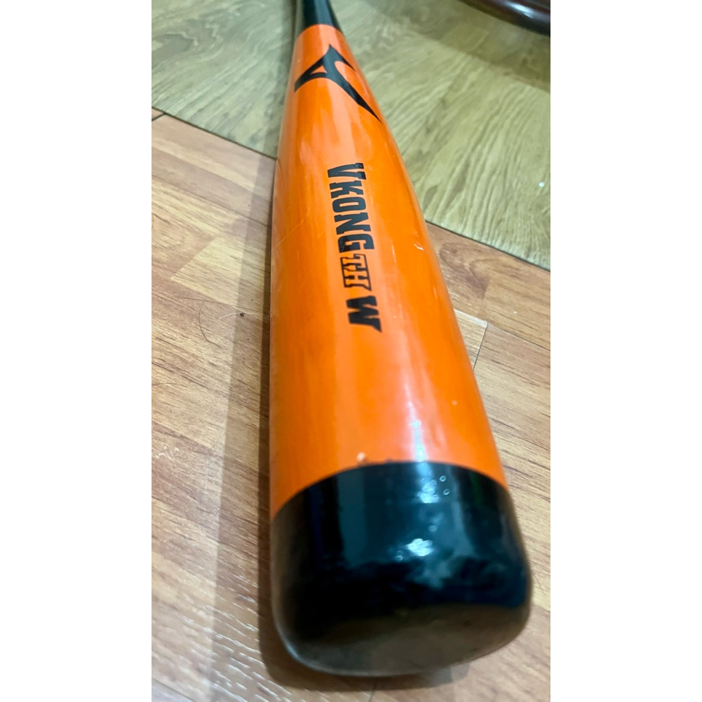 Baseball and Softball weigh training bat 84 cm