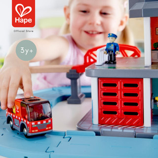 Hape ของเล่น รถดับเพลิง มีสัญญาณไฟและเสียงไซเรน Fire Truck with Siren ของเล่นเสริมพัฒนาการ 3 ขวบ ขึ้นไป รูปที่ 3