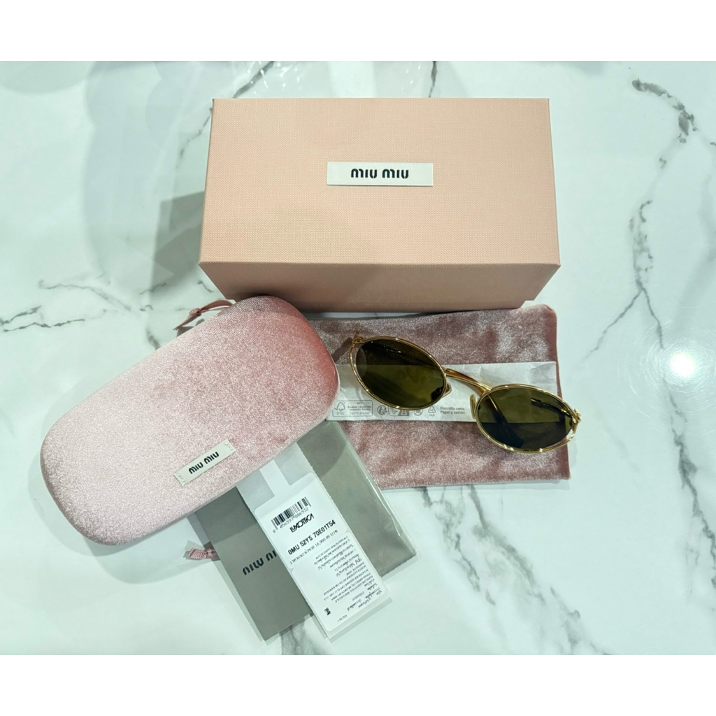 แว่นตากันแดดMiuMiuของแท้