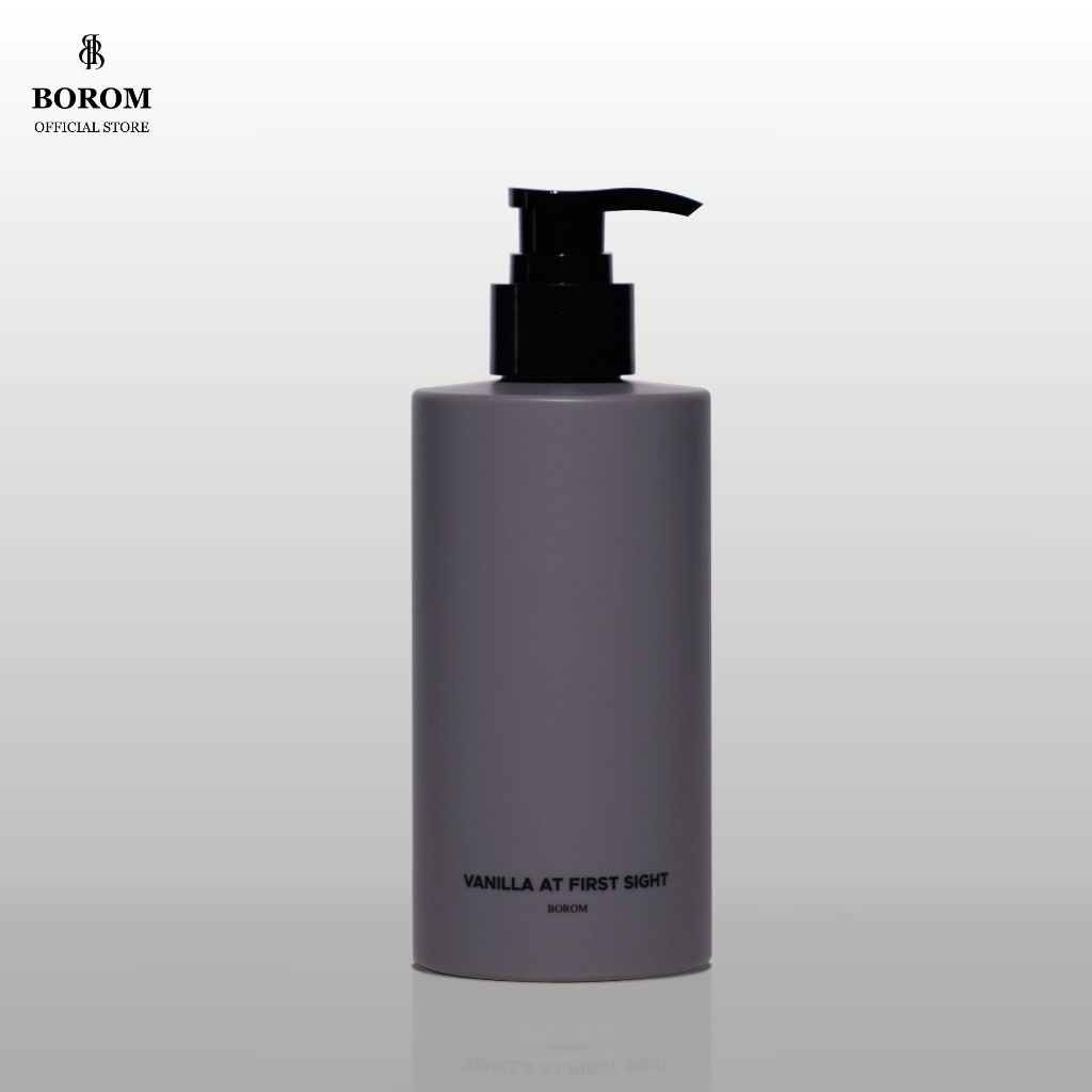[No Box] BOROM BODY LOTION VANILLA AT FIRST SIGHT SIZE 300 ml โลชั่นทาผิวกาย กลิ่น วานิลลา แอท เฟิร์