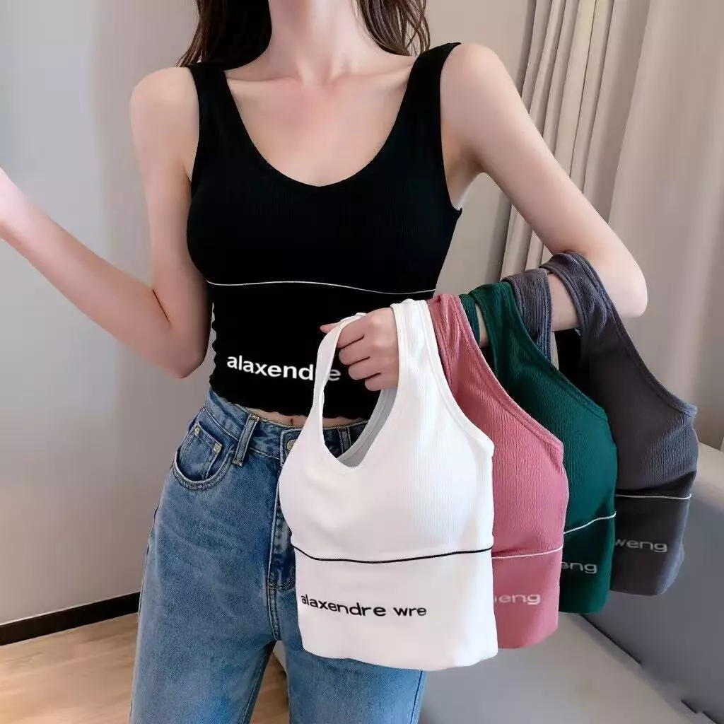 เสื้อบราสปอร์ต เสื้อครอปบราแฟชั้น มีฟองน้ำ แบบไร้โครง พร้อมส่งYD*Y