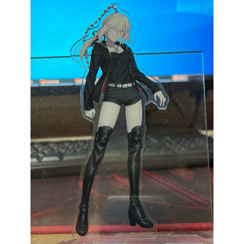 FGO Saber alter อะคริลิคแขวน มือ2ตามสภาพ