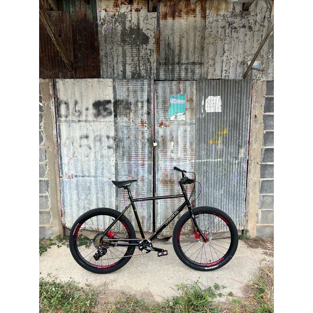 MTB26Darkrockทั่วริ่ง