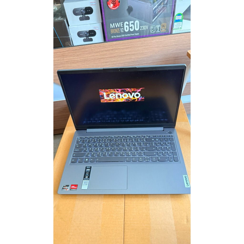 โน๊ตบุ๊คมือสอง Lenovo ideapad3 (Ryzen5 5625U/8GB/M.2 512GB) สเป็คเขียนแบบ