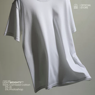 SIMPLEGOODS เสื้อยืดผู้ชายสีขาว คอตตอน 100% ผ้านุ่มเบาเหมือนไม่ได้ใส่ ด้วยนวัตกรรม Lighthweighty