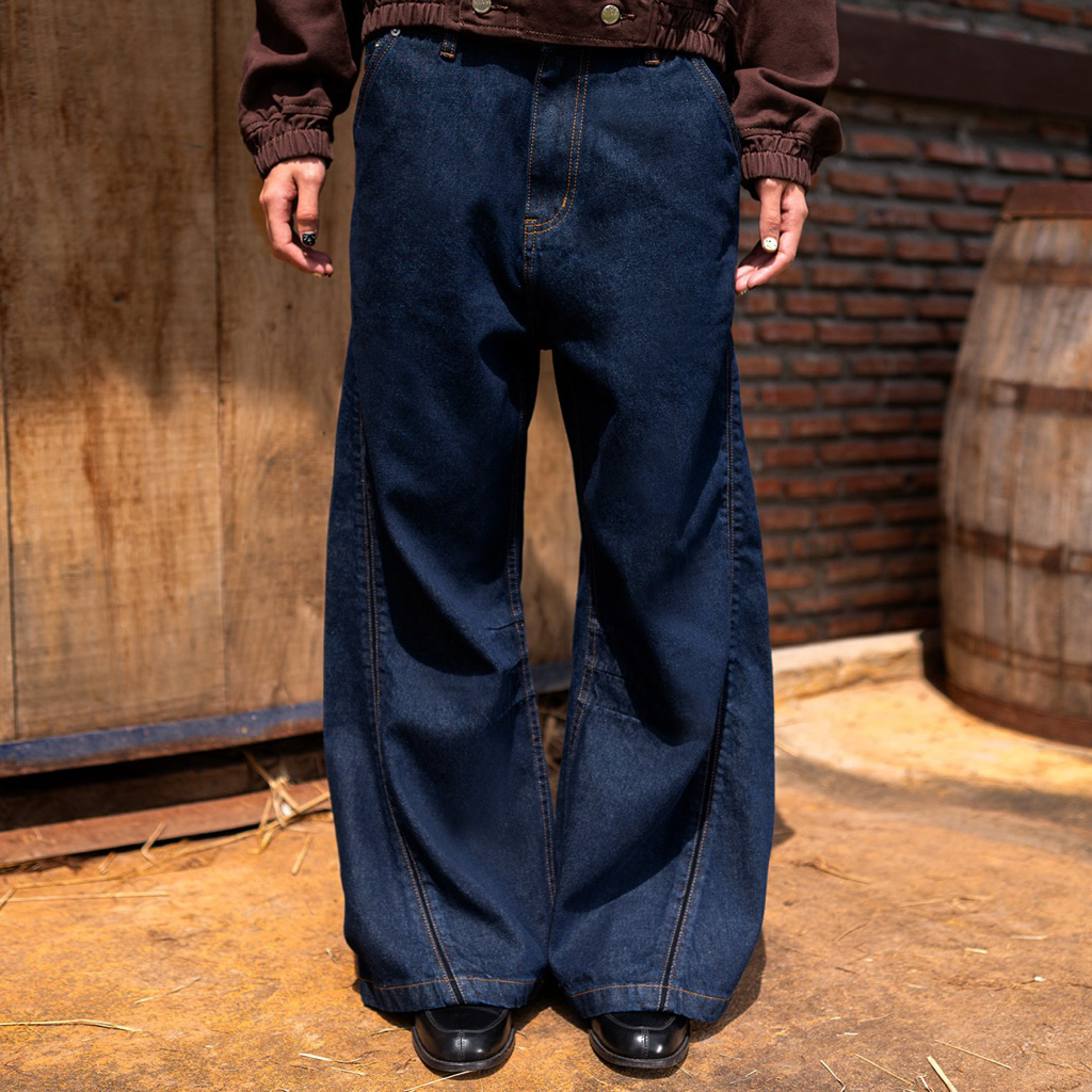 Vineca Twisted Edge Jeans