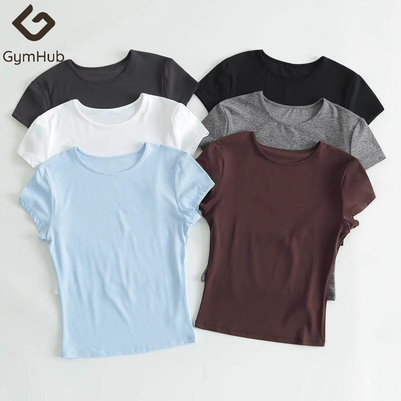 GymHub เสื้อกีฬาแขนสั้นผู้หญิงรัดรูปสำหรับวิ่ง ผ้าแห้งเร็ว ชุดออกกำลังกายมืออาชีพสำหรับฝึกพิลาทีส เสื้อโยคะคอกลมบาง