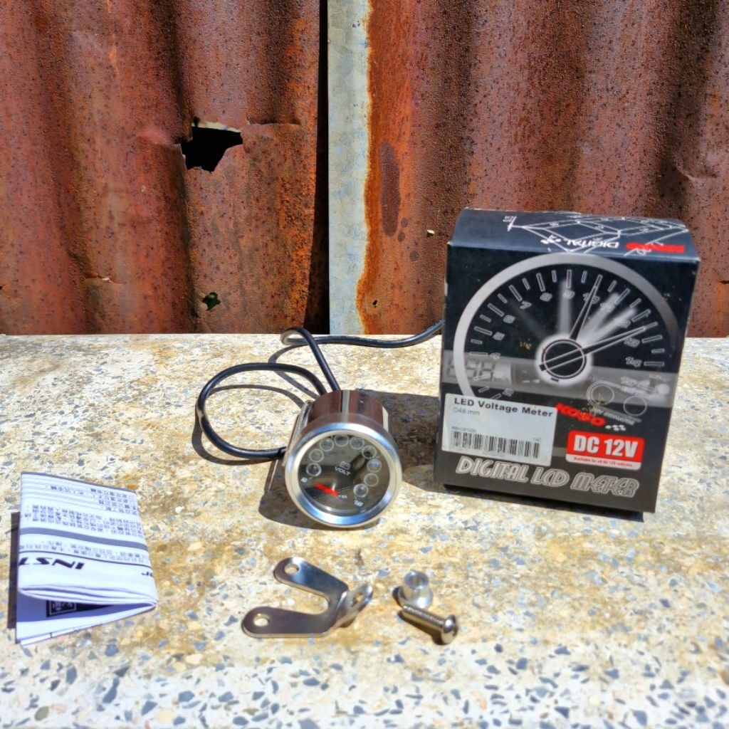 เกจวัดโวล์ต Koso Voltmeter 48mm. LED แท้มือ2 ของหายาก อุปกรณ์เกือบครบ ใส่แต่รถโชว์ในร้าน อ่านรายละเอ