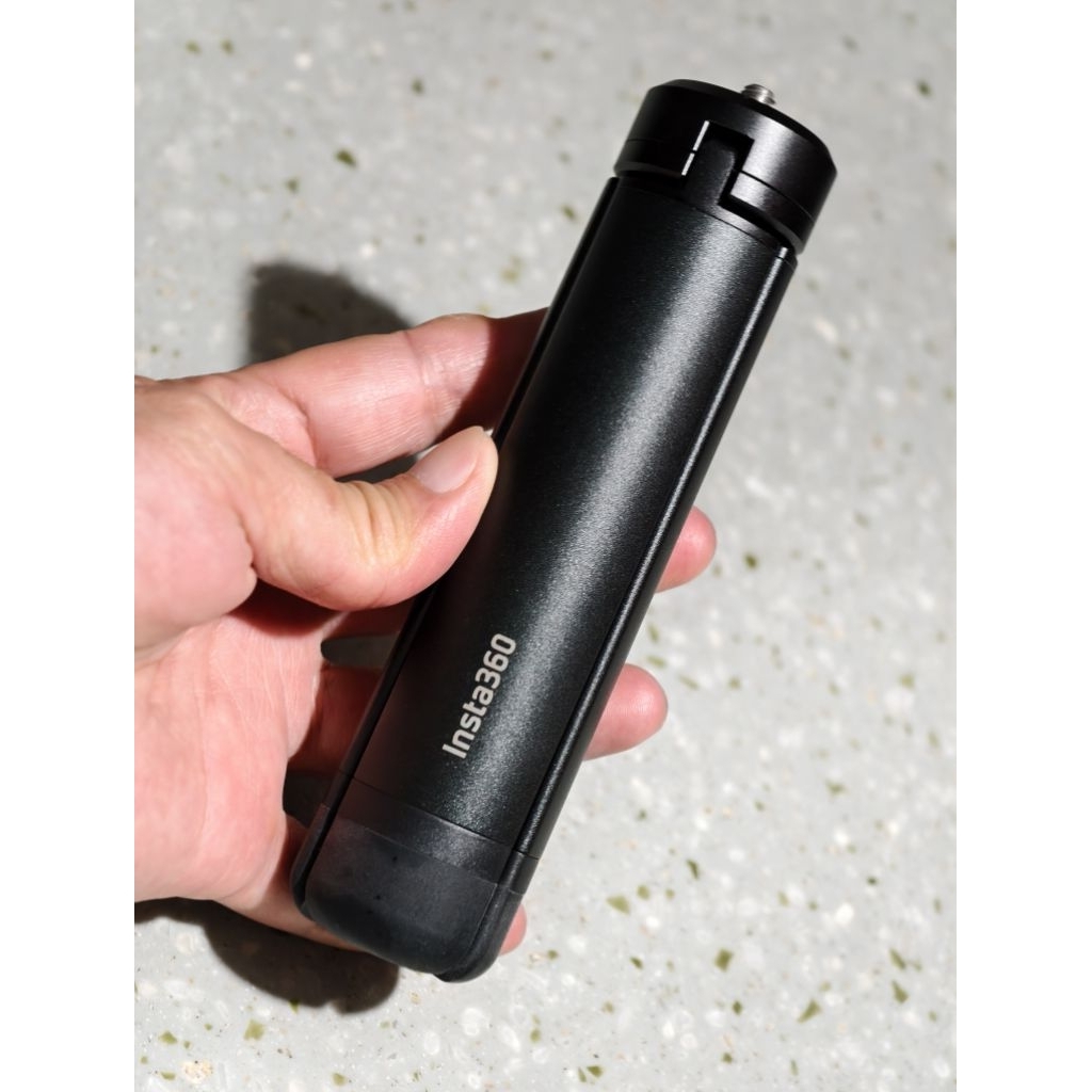 Insta360 3M Extended Edition selfie stick พร้อมขาตั้ง Insta360 All-Purpose Tripod