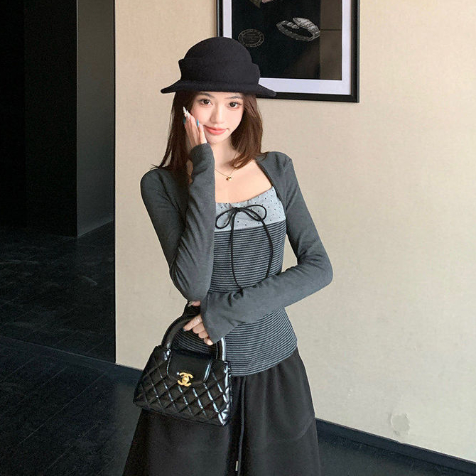 BIK พร้อมส่ง เสื้อแขนยาวผู้หญิง เข้ารูป ตกแต่งโบว์น่ารัก รูปที่ 2