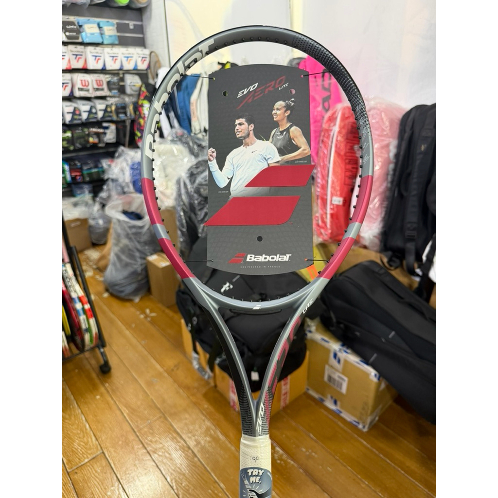 ไม้เทนนิส BABOLAT EVO AERO 2023 หน้าไม้ 102 น้ำหนัก 275 กรัม *สินค้าสั่งทำตามออเดอร์ ไม่รับเปลี่ยน หรือคืน*
