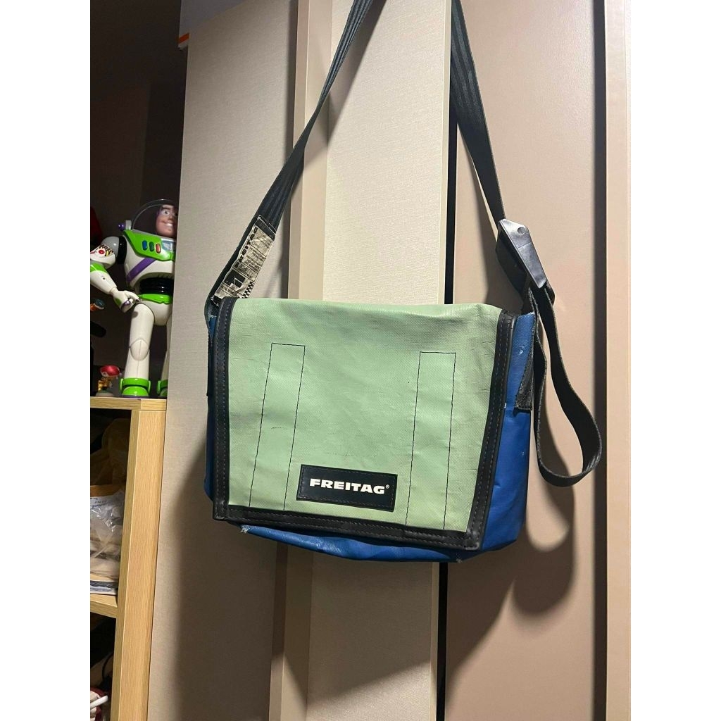 Freitag Lassie Industrial green