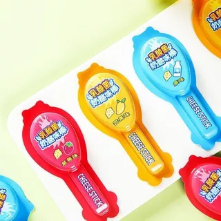 เซ็ท 2 แถม 1 ชีสสติ๊ก มีทั้งรสนม & สตอเบอร์รี่ ใครลองก็รัก! (ขนาด 70 กรัม/ห่อ)