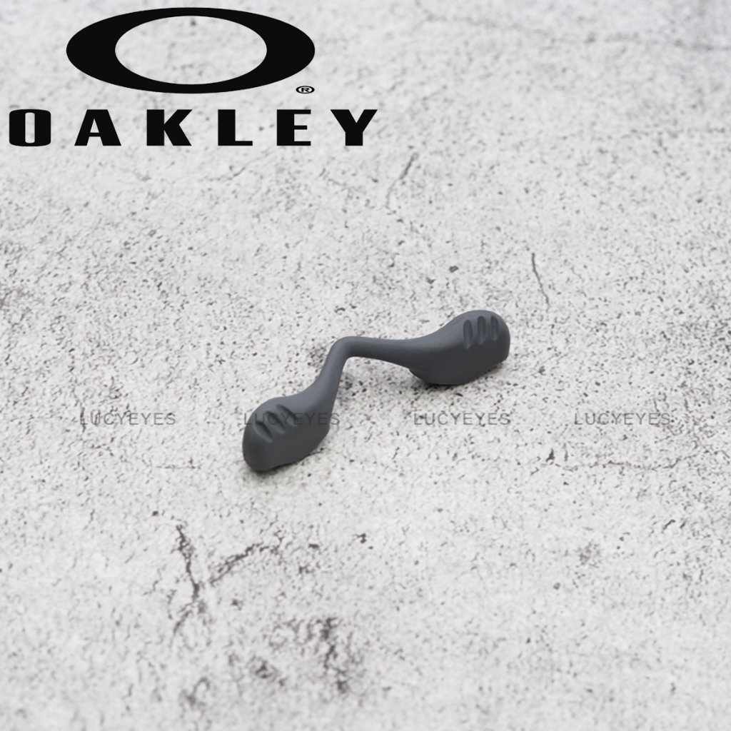 แป้นจมูกแว่น OO9206, OO9181, RADARLOCK PATH สีเทา