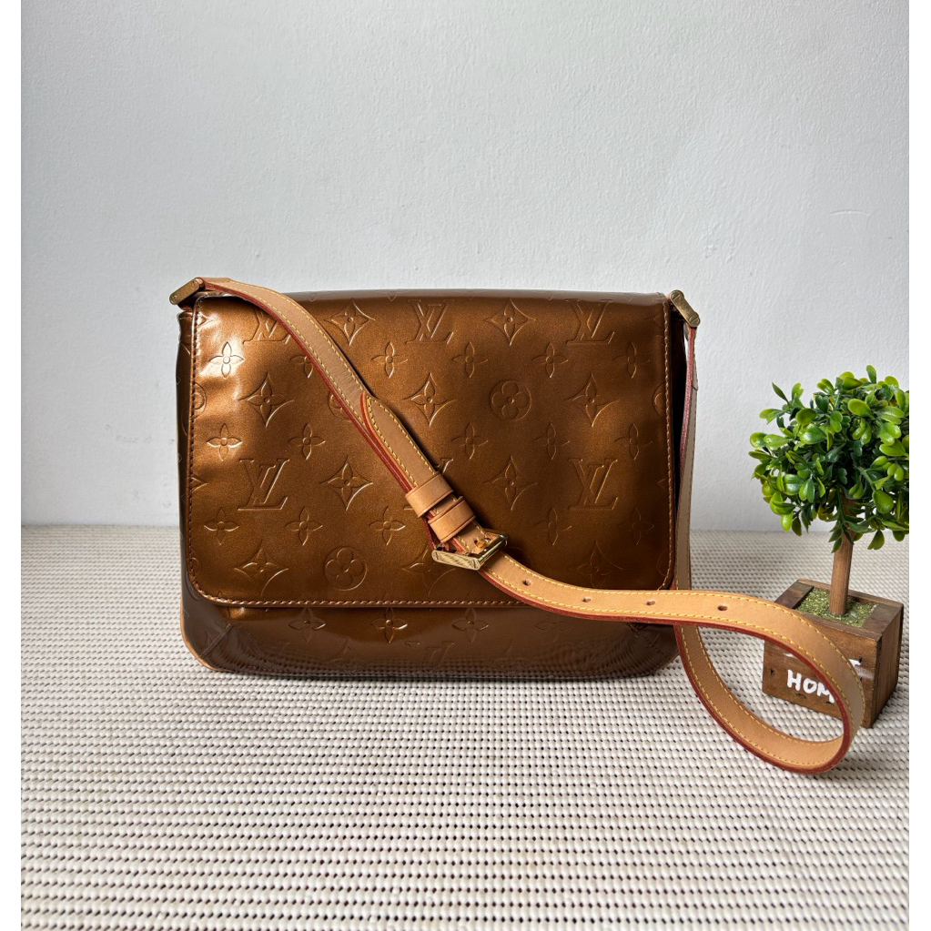 กระเป๋า Lv tango  มือสองแท้💯