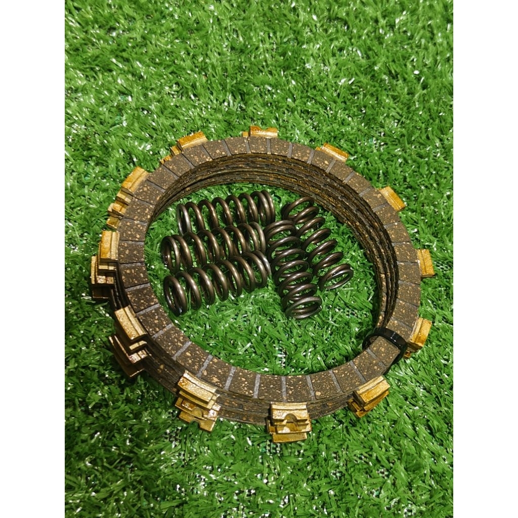 แผ่นครัตแต่งพร้อมสปิงแต่งraider150fi