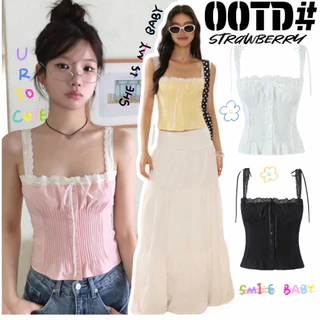 STR พร้อมส่ง🎀🍋เสื้อสายเดี่ยวแต่งลูกไม้ แต่งเชื่อกผูกโบว์ จับจีบด้านหน้าทรงสวยแมทง่ายสไตล์ฝรั่งเศส เซ็กซี่แฟชั่นผู้หญิง