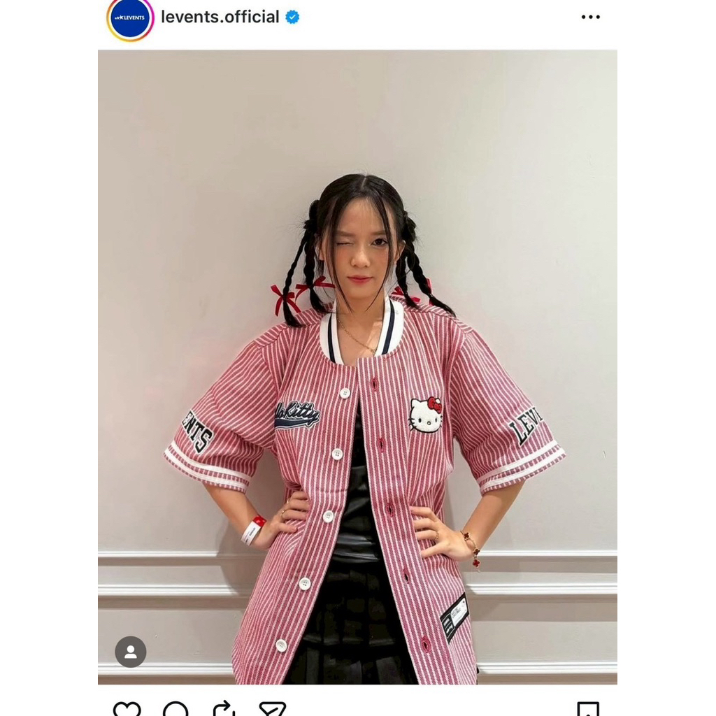 New พร้อมส่ง : Levents x hello kitty เสื้อพร้อมส่ง