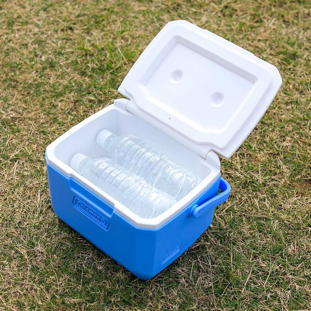 Coleman JP 5 QT Cooler (Take 6)ขนาด 4.7 ลิตร กำลังเหมาะสำหรับการไปปิคนิค