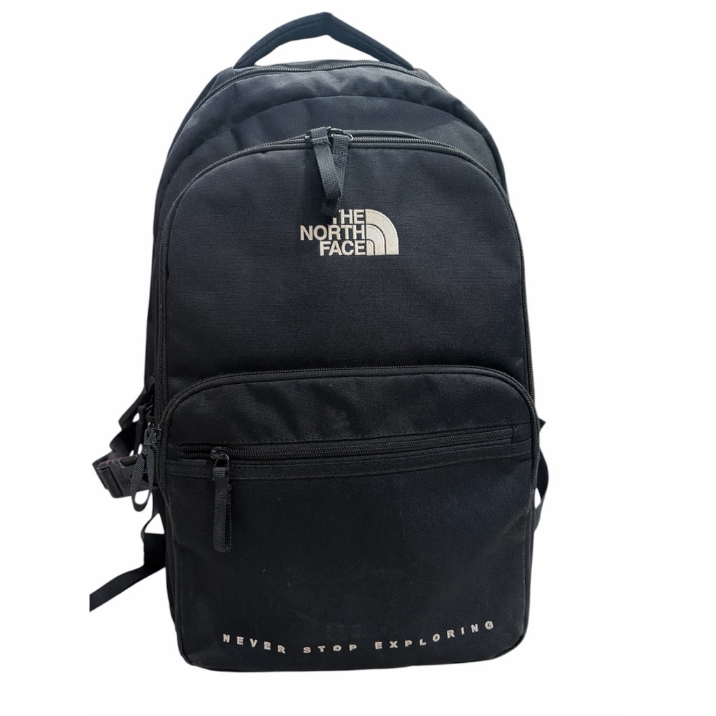 กระเป๋าเป้ยี่ห้อ The North Face