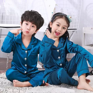 TT2222 SBT เซทชุดนอนเด็กสีพื้นใส่ได้ทั้งชายและหญิง **ต้องเทียบตารางก่อนสั่งซื้อ** เนื้อผ้าซาติน(บาง) ขายาวแขนยาวพร้อมส่ง