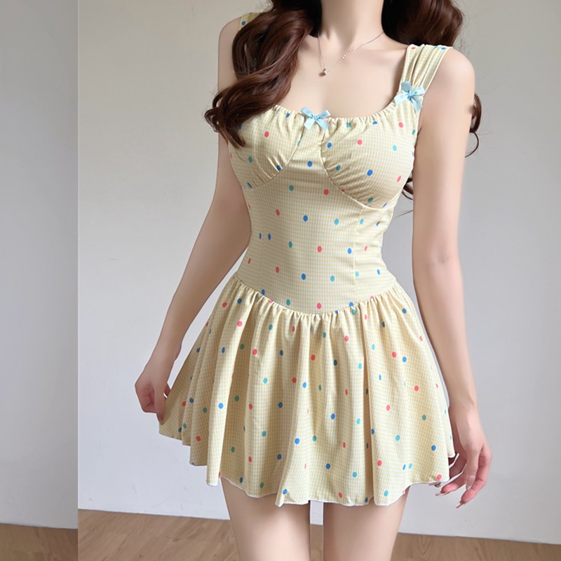 Bikinicutecute ชุดว่ายน้ำ วันพีช แบบกระโปรง สีเหลืองลายจุด มีฟองน้ำ