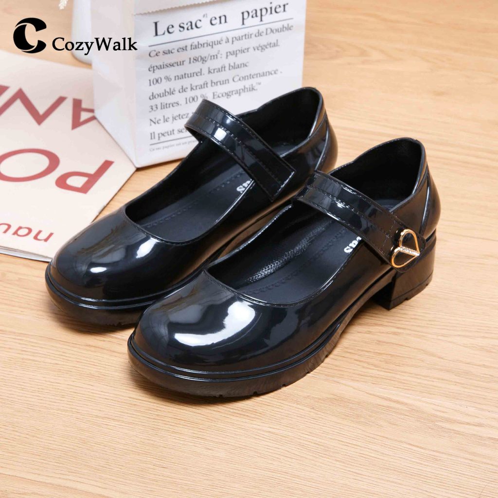 CozyWalk พร้อมส่งในไทย รองเท้าคัทชูผู้หญิง Mary Jane สีดำ หัวมน สายคาดหัวใจ ใส่สบาย สไตล์เกาหลี 🖤