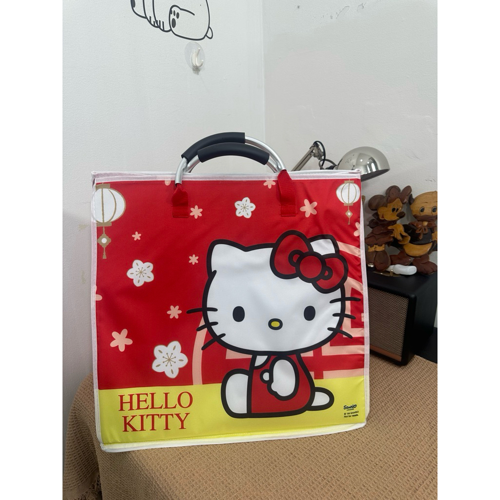 กระเป๋า Hello Kittyใส่ได้จุก จุใจ หูจับแข็งแรง ข48x46ก้น31cm.งานพรีเมี่ยม ลิขสิทธิ์แท้ sanrio📍ของใหม่ พร้อมส่ง