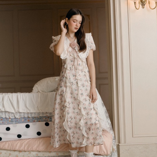 La Mignonne (XS-4XL) Evangeline Farah Dress เดรสใส่ทำงาน เดรสใส่เที่ยว ปกผ้าลูกไม้ดีเทลล์งานปัก ผ้าปริ้นลาย ช่วงอกแต่งระ