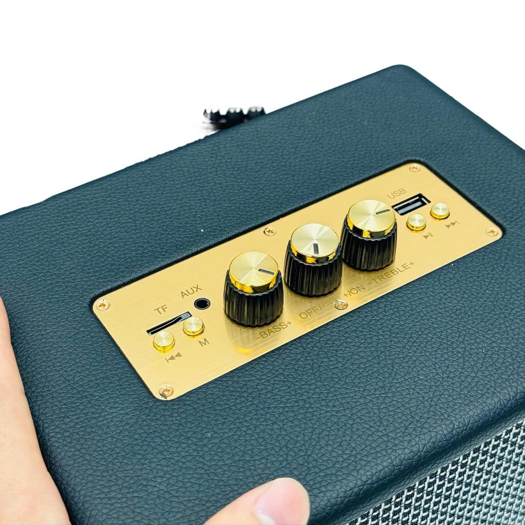 ลำโพงบลูทูธไร้สาย รุ่น V11 Pro กำลังขับ 20W เสียงดีนุ่ม สายสะพายและไมค์ลอยชาร์จได้ 2 ตัว แบตเตอรี่ 2400mAh ฟังก์ชัน BT U ราคา ถูกที่สุด ดีลบีเคเค แกลเลอรีภาพที่ 3