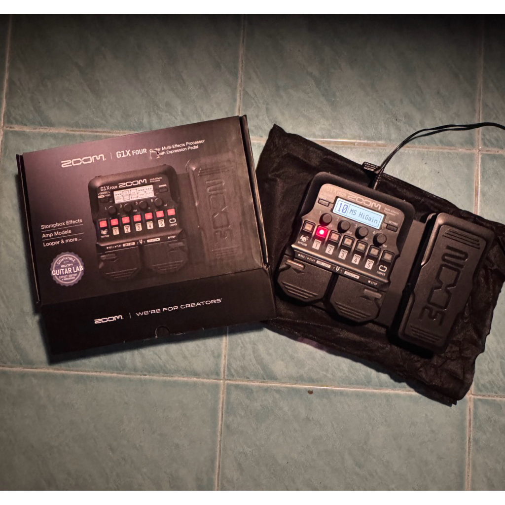 ZOOM G1X FOUR GUITAR MULTI EFFECT-PEDAL Multi Effect Guitar Pedal มือสอง ใช้งานน้อยมาก คุ้มๆ