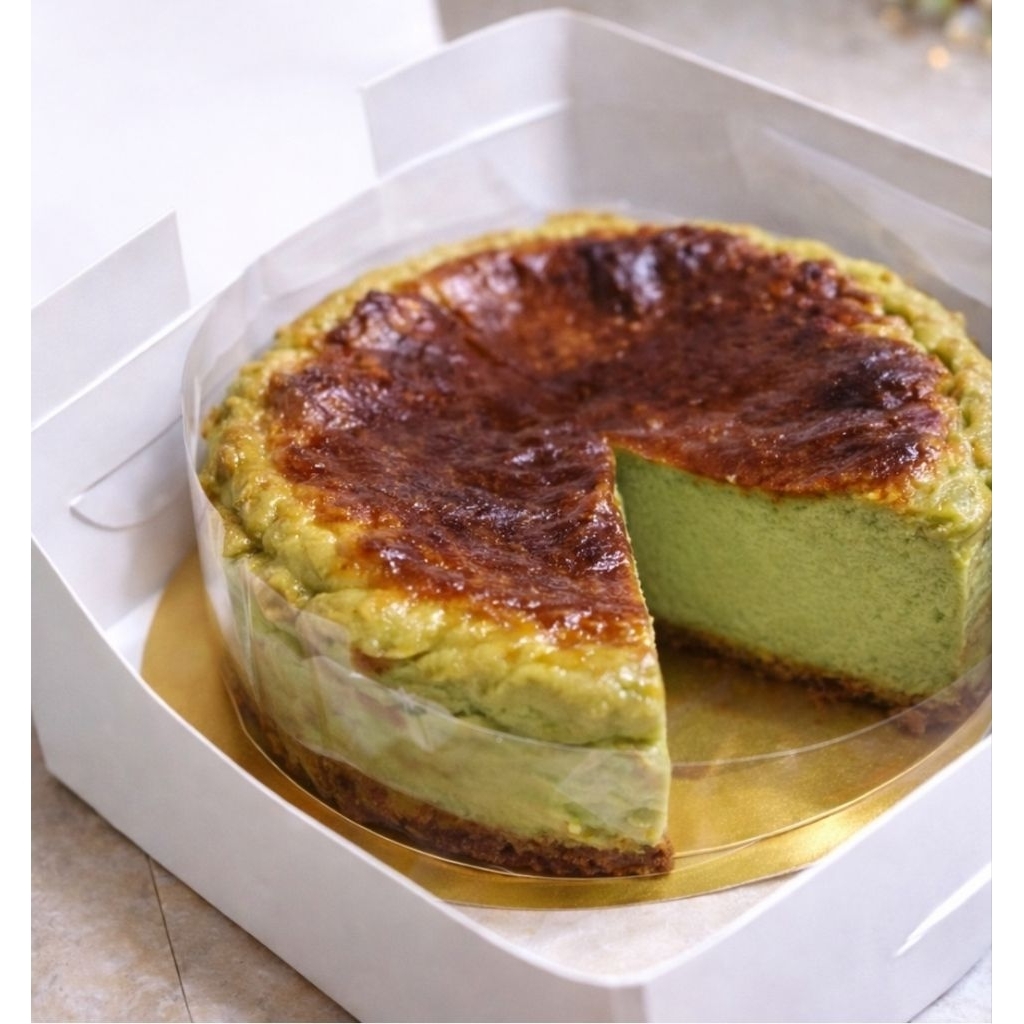 Keto Matcha Basque Cheese Cake 1/2P instant delivery มัจฉะชีสเค้กหน้าไหม้ ขนาด1/2 ปอนด์ ส่งแบบ instant ได้ค่ะ