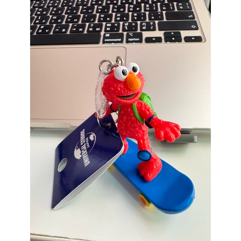 [พวงกุญแจ Elmo ของแท้จาก USJ 🇯🇵] Sesame Street❤️ Elmo Keychain ❤️