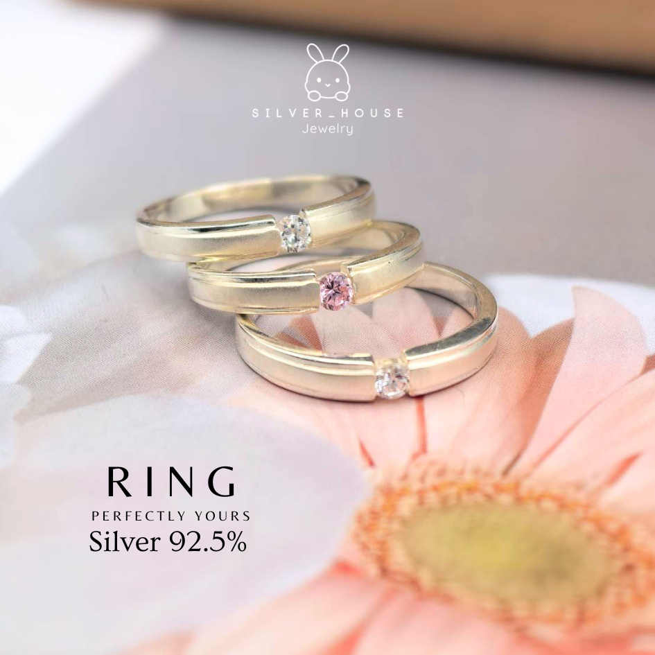แหวนเงินแท้​ 92.5% แหวนทรง​ classic​ เพชรcz​ตรงกลาง​​​ สวยมากค่ะ