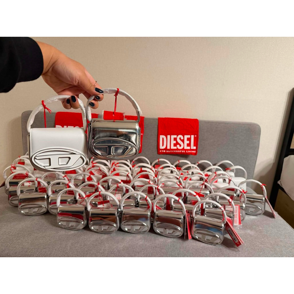 กระเป๋าแบรนด์เนม กระเป๋า Diesel ของแท้100%