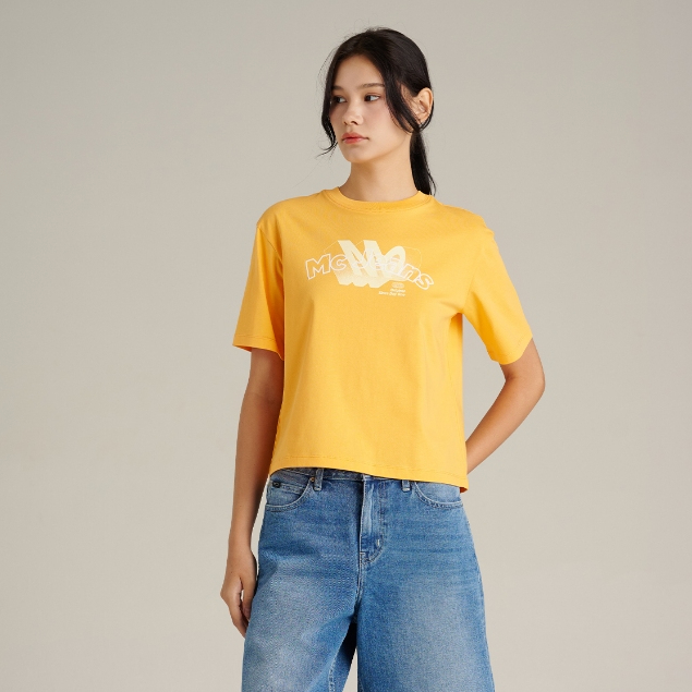 Mc JEANS (แม็คยีนส์) เสื้อยืดผู้หญิง เสื้อยืดแขนสั้น ทรงครอป Cropped Fit T-Shirt มีให้เลือก 2 สี MTSZD57