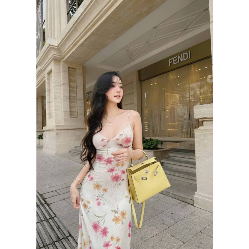 ChouChou Brand: Maxi dress Collection Summer เนื้อผ้าพิมพ์ลายดอกไม้รับซัมเมอร์