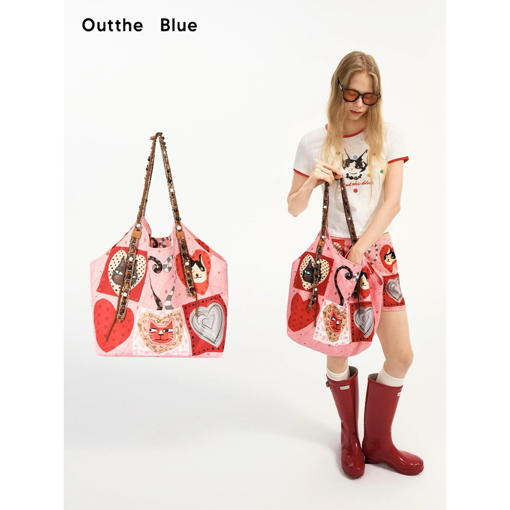 Outthe Blue "Catwalk Red Heart K”