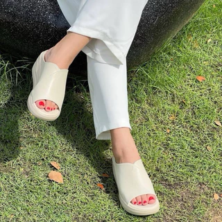 Shoes i amm B15 รองเท้าส้นเตารีด สวมหน้าเต็ม **พร้อมส่งในไทย**
