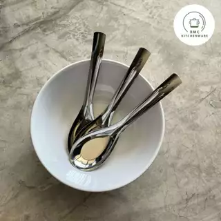 ช้อนซุปเกาหลี ราเมง ด้ามยาว สแตนเลส ตราฉลาม (3 คัน) ช้อน