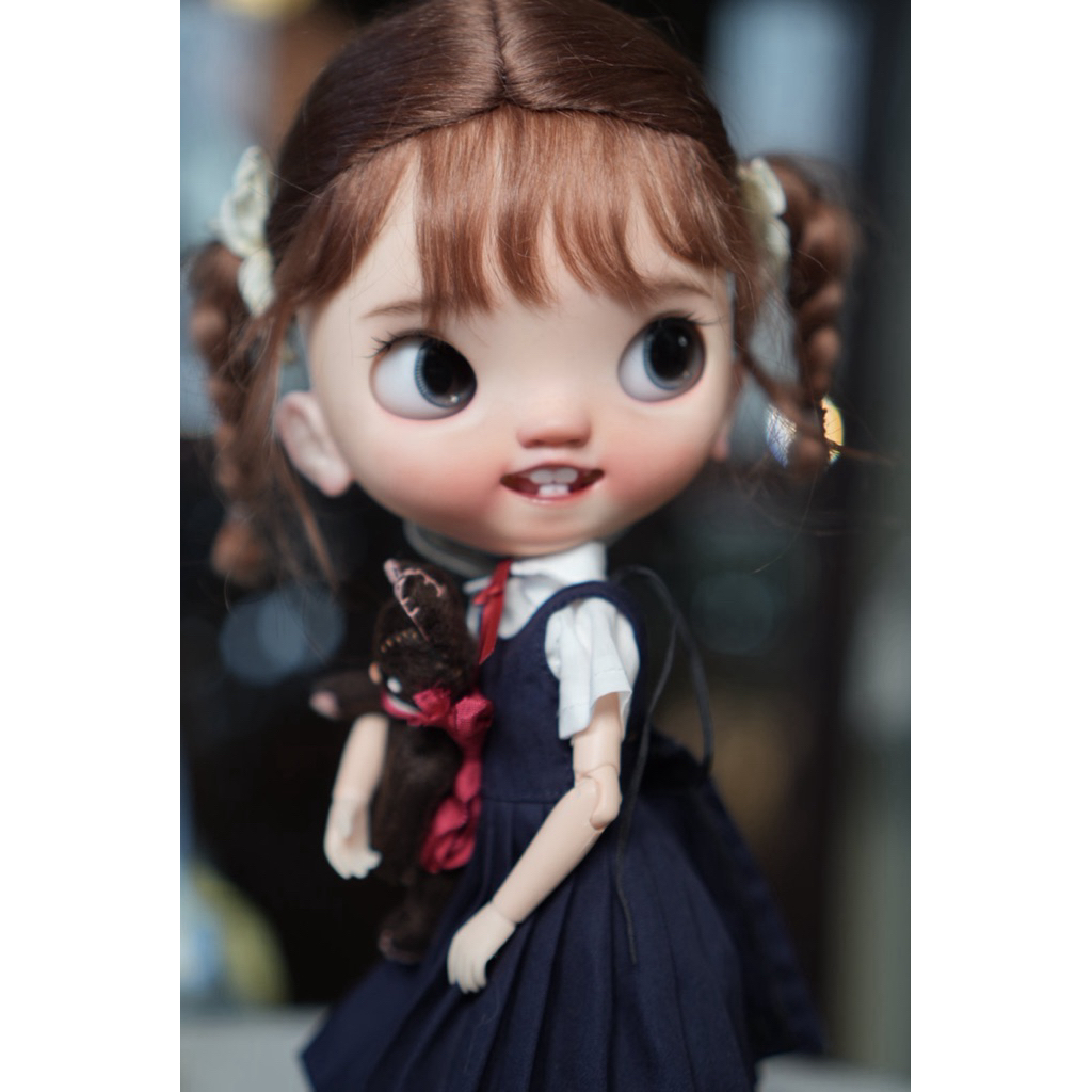 ตุ๊กตา Blythe Custom จากศิลปินจีน Bella