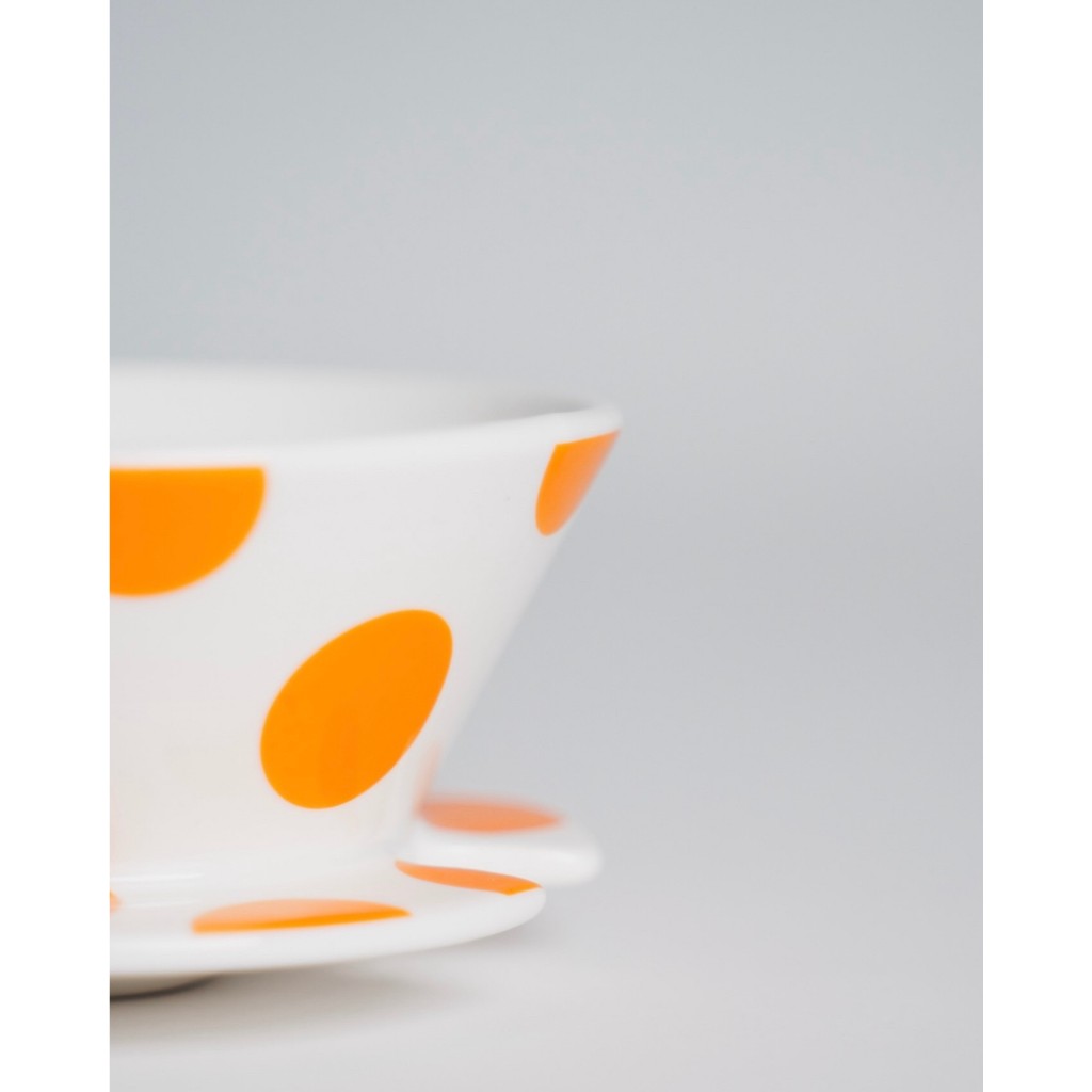 White with Dots - April porcelain(ceramic) dripper from April coffee, Copenhagen
